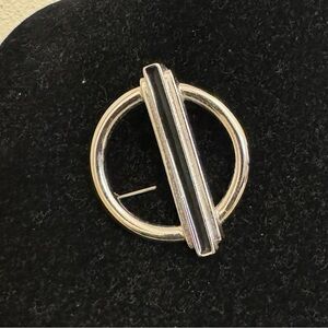 Monet silver tone vintage brooch